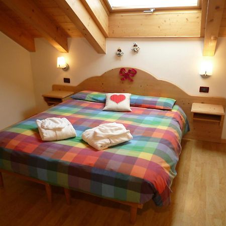 Residence Le Rose Pozza di Fassa Exterior photo
