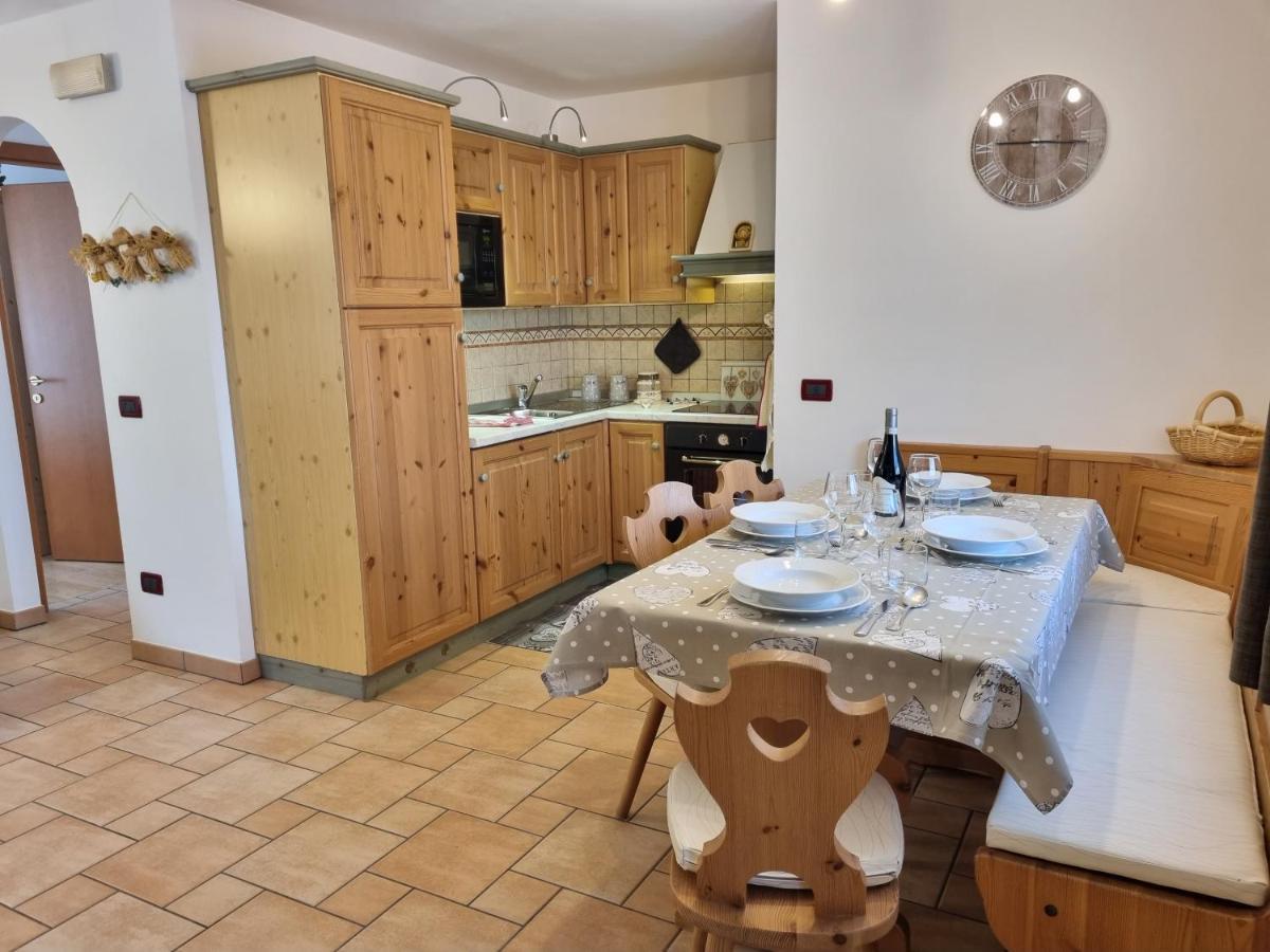 Residence Le Rose Pozza di Fassa Exterior photo