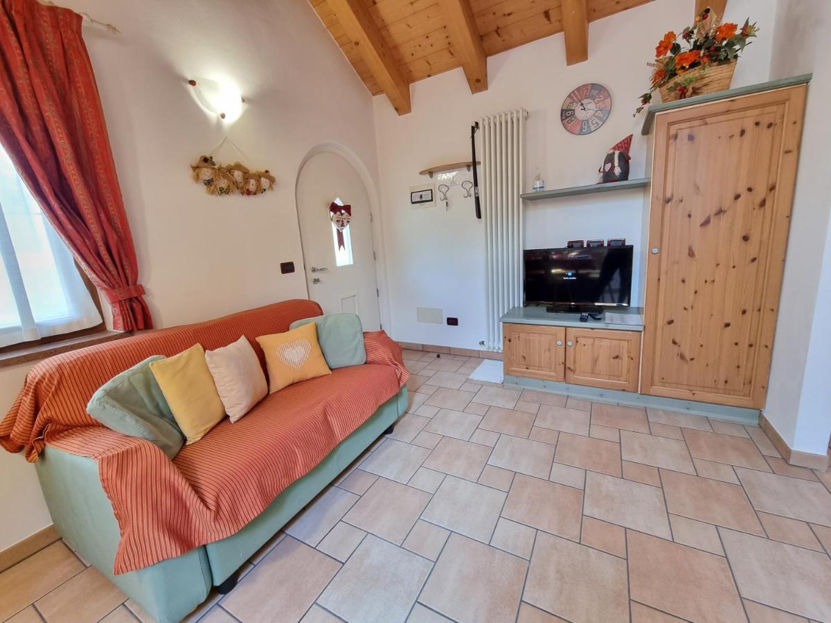 Residence Le Rose Pozza di Fassa Exterior photo