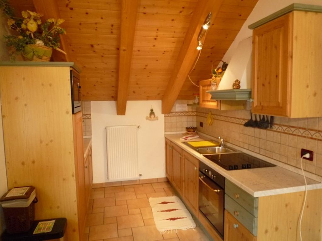 Residence Le Rose Pozza di Fassa Exterior photo